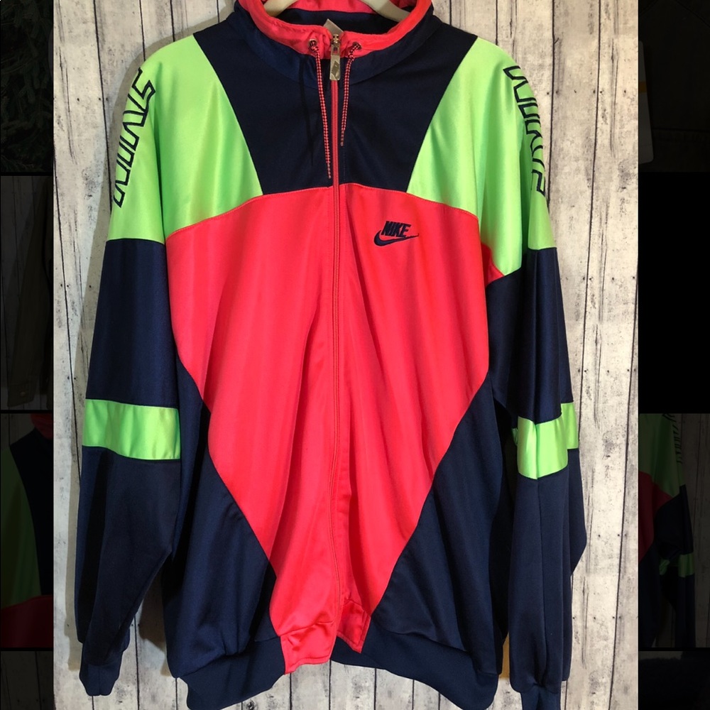 Retro Nike Zip Up Jacket